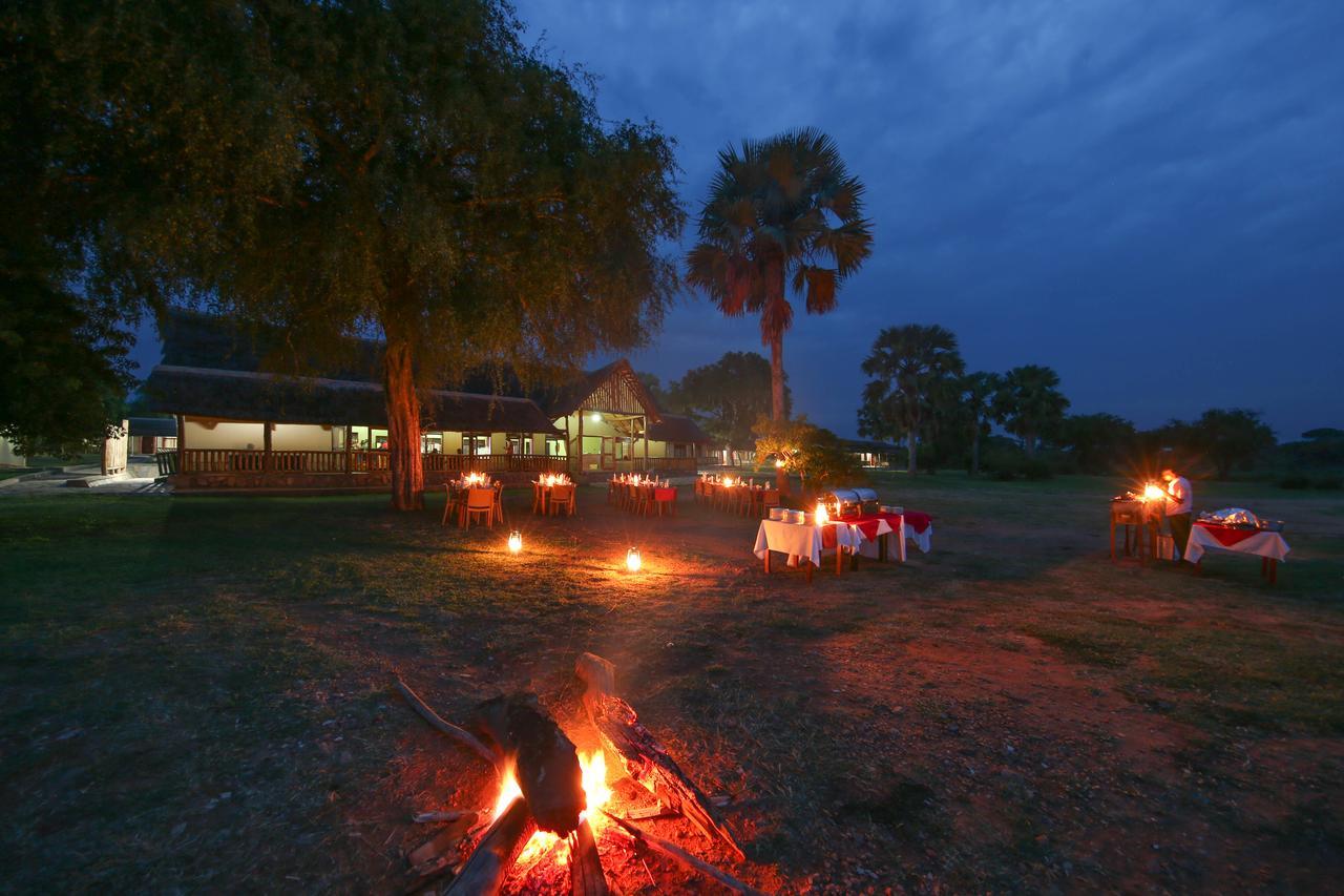 Pakuba Safari LodgeNwoya エクステリア 写真